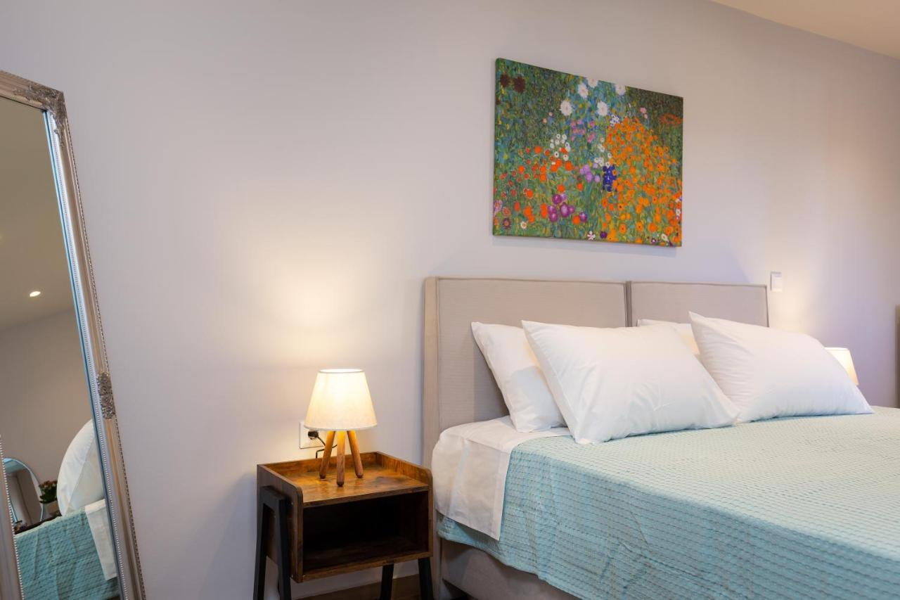 Nightingale Villa & Suites Corfu Gazátika エクステリア 写真