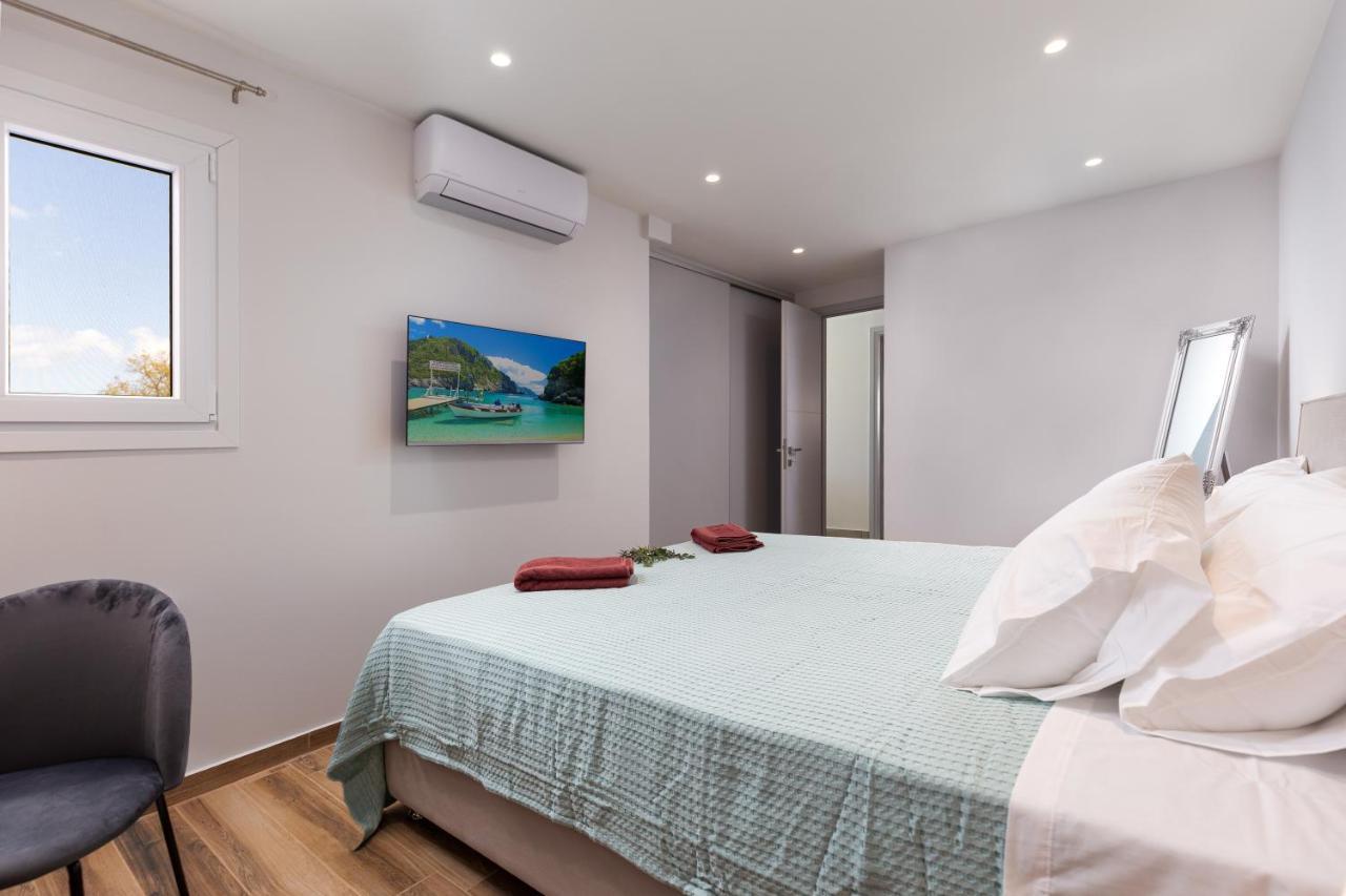 Nightingale Villa & Suites Corfu Gazátika エクステリア 写真