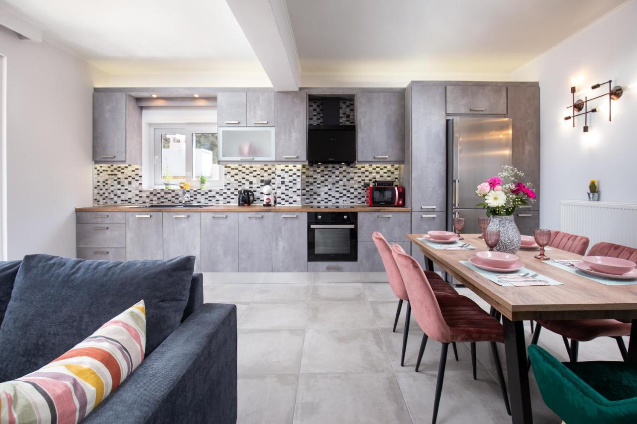 Nightingale Villa & Suites Corfu Gazátika エクステリア 写真