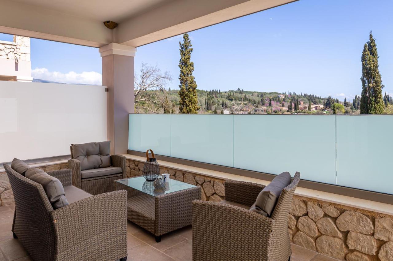 Nightingale Villa & Suites Corfu Gazátika エクステリア 写真