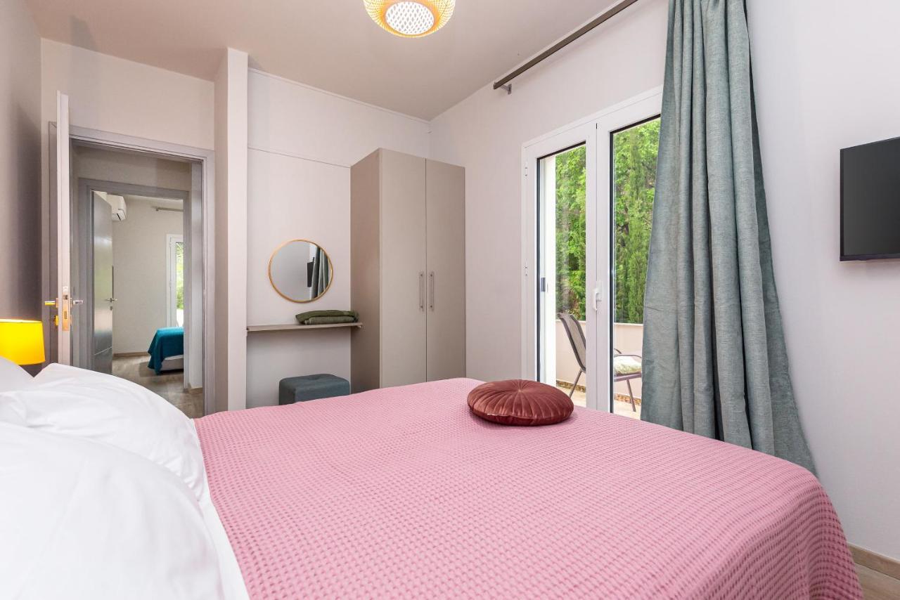 Nightingale Villa & Suites Corfu Gazátika エクステリア 写真