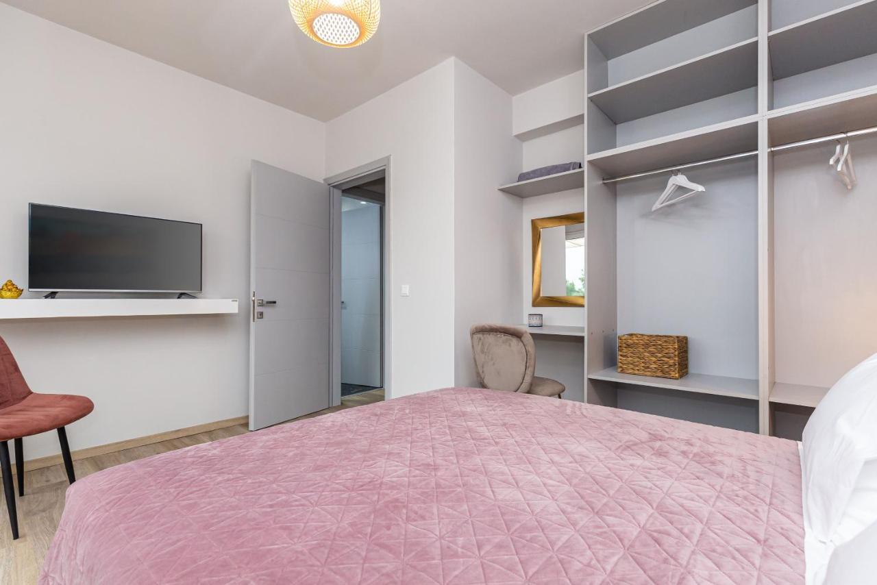 Nightingale Villa & Suites Corfu Gazátika エクステリア 写真