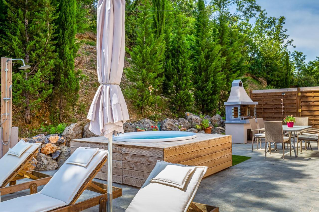 Nightingale Villa & Suites Corfu Gazátika エクステリア 写真